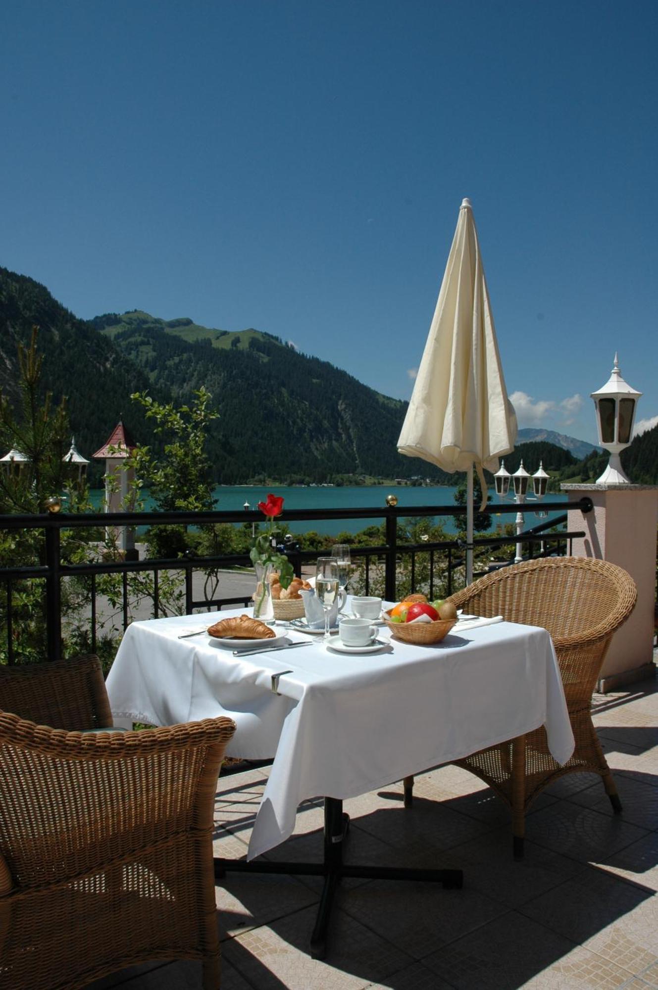 Romantik Resort & Spa Der Laterndl Hof Haldensee Exteriör bild